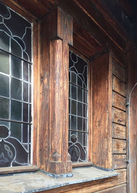 Holzbeschichtung Südwestkirchhof Stahnsdorf vorher